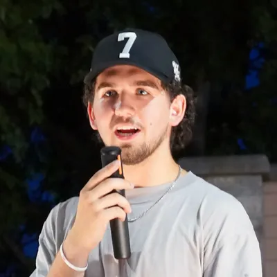 Headshot of Logan Benjamin